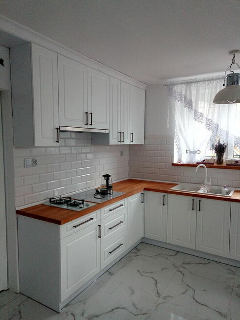 wykończenia wnętrz