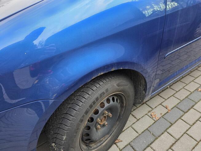 Volkswagen Touran 1.4 TSI 140 KM – bogata wersja – 4000 zł