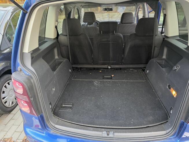 Volkswagen Touran 1.4 TSI 140 KM – bogata wersja – 4000 zł