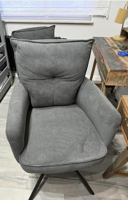 Krzesła tapicerowane