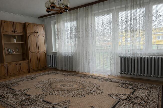 Sprzedam mieszkanie w Łecznej