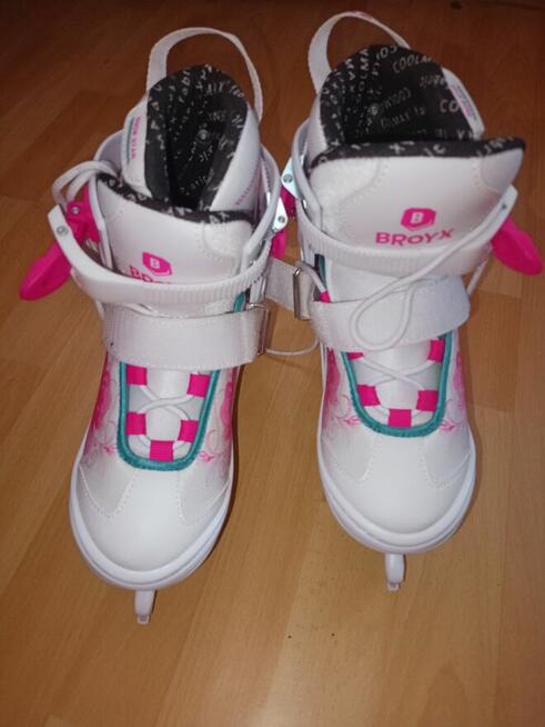Sprzedam łyżwy.
