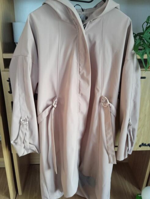 Witam sprzedam płaszcze damskie