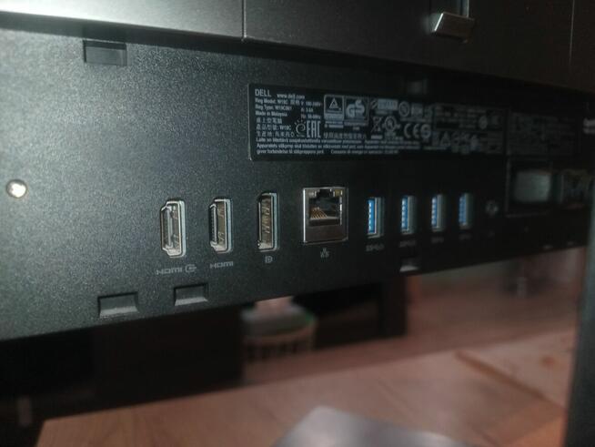 Sprzedam komputer Dell w19c