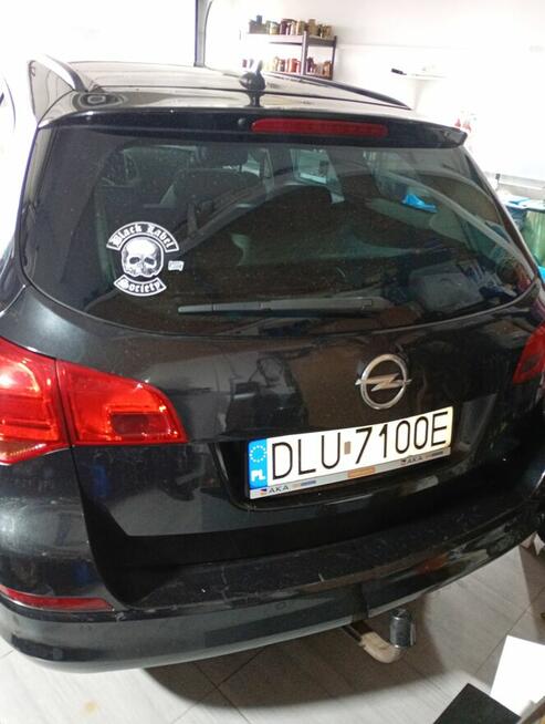 Sprzedam Opla Astre j kombi pojemność 1.7