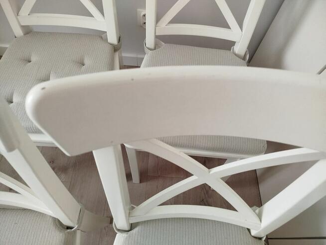 Komplet krzeseł IKEA krzesło INGOLF białe 5 szt + stołek Po