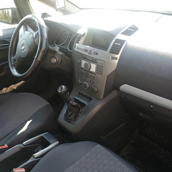 Opel Zafira b