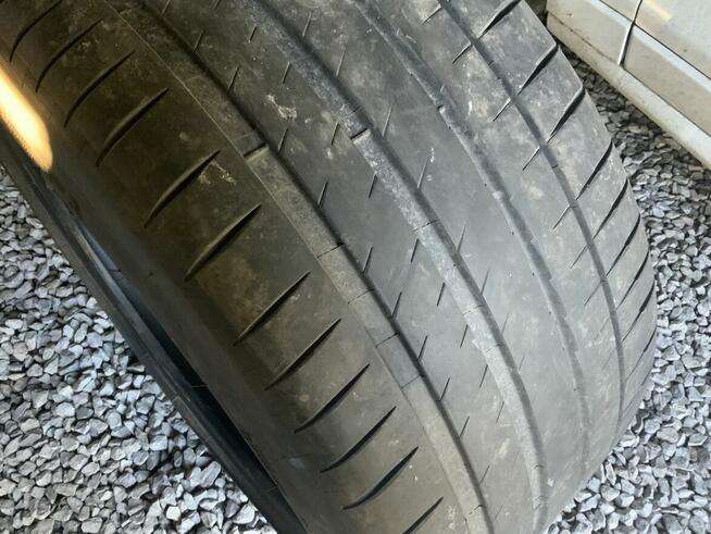 Sprzedam opony letnie 325/35r23