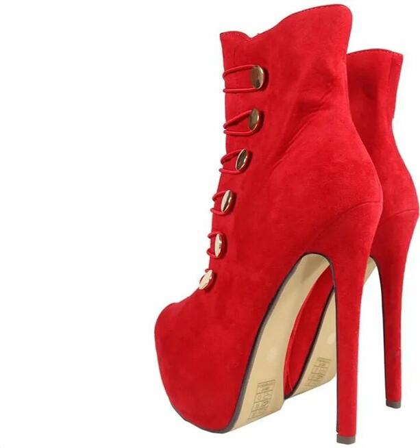 COMER Czerwone botki na platformie zamszowe szpilki