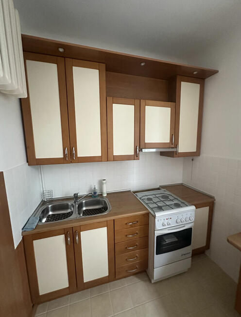 Oddam zabudowę kuchenną.