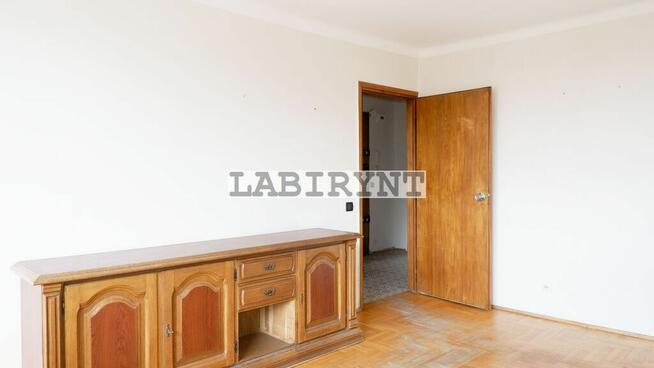 M-4, oddzielna kuchnia, 2.piętro, loggia, od ręki