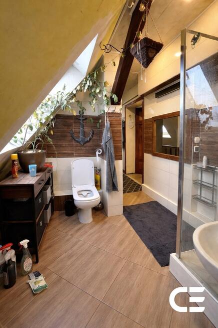 Gospodarstwo 0,5 ha z domem i zabudowaniami