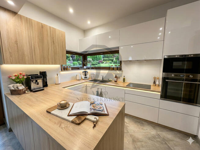 Możesz być jej bohaterem. Odkryj azyl w Justynowie