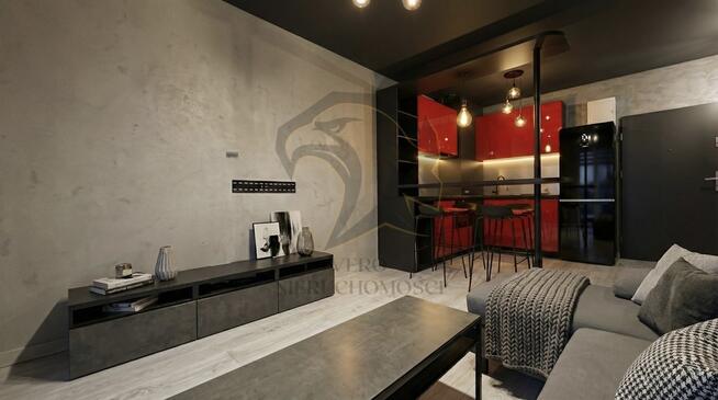 TWÓJ BASTION W SERCU GRIDU