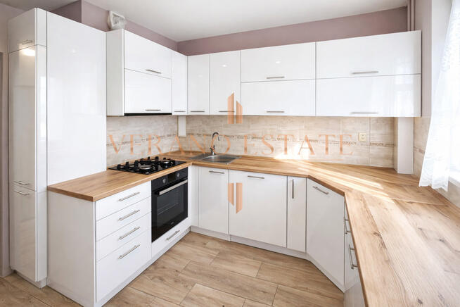 54 m² | 2 pokoje | Centrum | Umeblowane