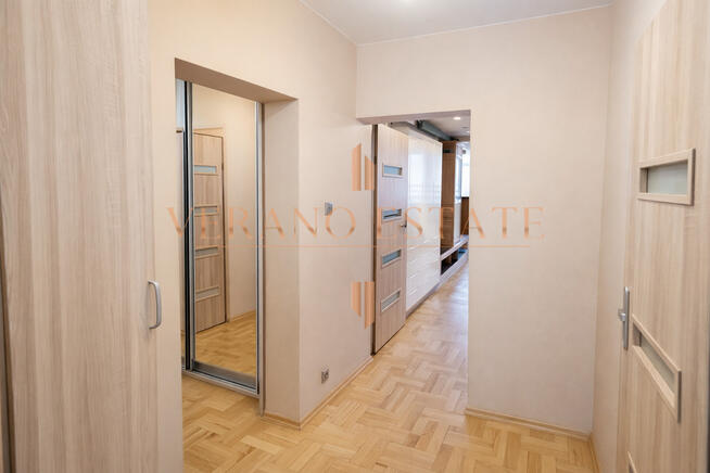 54 m² | 2 pokoje | Centrum | Umeblowane