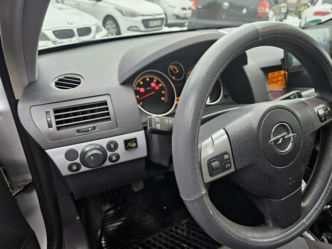 Opel Astra Instalacja gazowa / Klimatyzacja / Tempomat