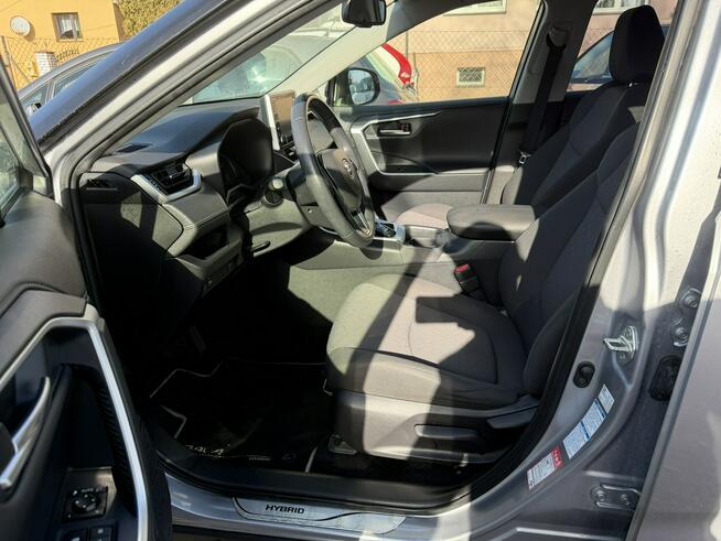 Toyota RAV-4 2,5 AWD selection full LED hybryda