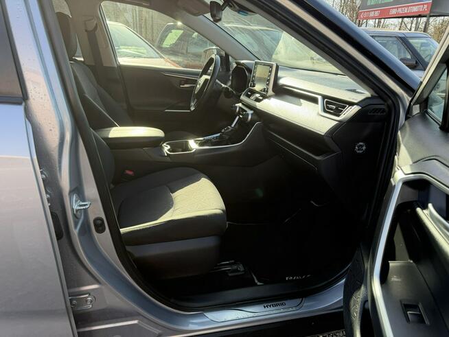 Toyota RAV-4 2,5 AWD selection full LED hybryda