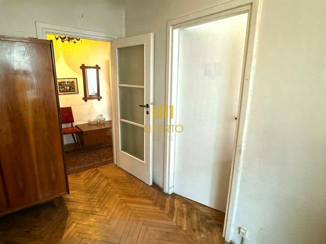 Stary Mokotów - kamienica, ul. Kazimierzowska