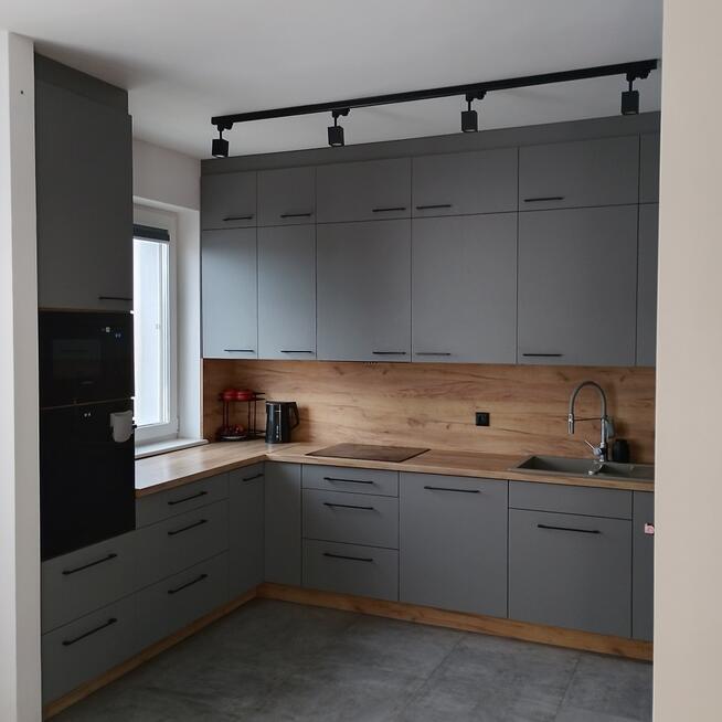 3 pok. mieszkanie nad jeziorem Garderoba + Widok