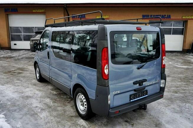 Opel Vivaro 2,5CDTI Klima, 9 osób, NAVI, 145KM, XII.2008r.