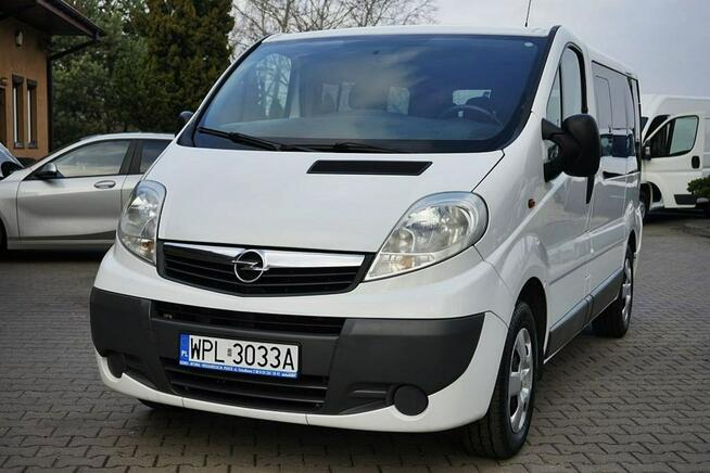 Opel Vivaro 2,0CDTI Klima, automat, 8 osób, 2012r.