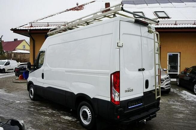 Iveco Daily 2,3HPI Klima, NAVI, kamera, 145KM, 2015r.