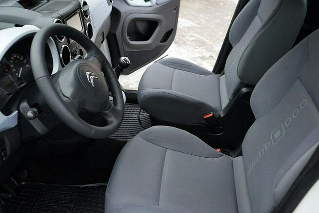 Citroen Berlingo 1,6HDI Klima, 5 osób, 2012r.