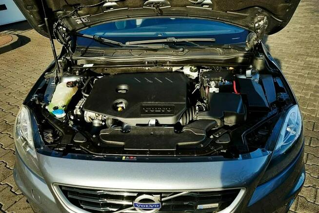 Volvo V40 1,6D2 NAVI, alu R18, automat, 2014r.