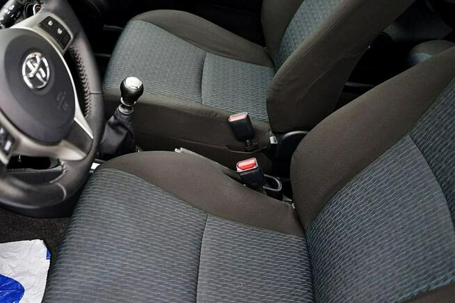 Toyota Yaris 1,3VVTi Klima, NAVI, kamera, 2012r.