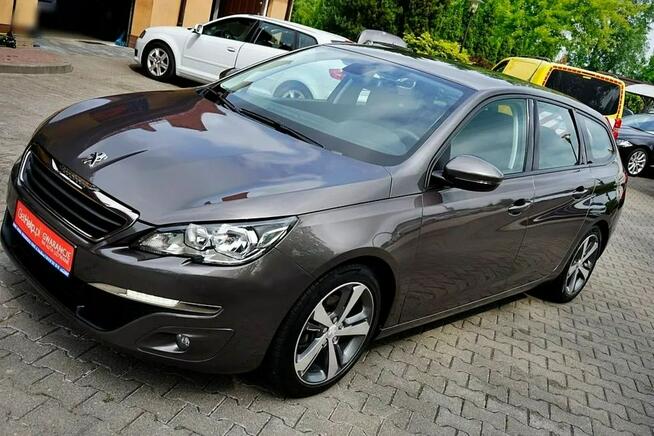 Peugeot 308 1,2i Klima, alu R17, NAVI, 130KM, 2014r.