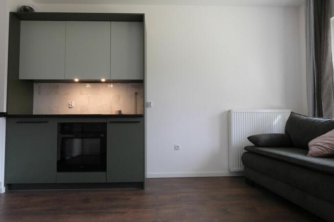 Klimatyczna kawalerka z ogródkiem – PIERWSZY NAJEM