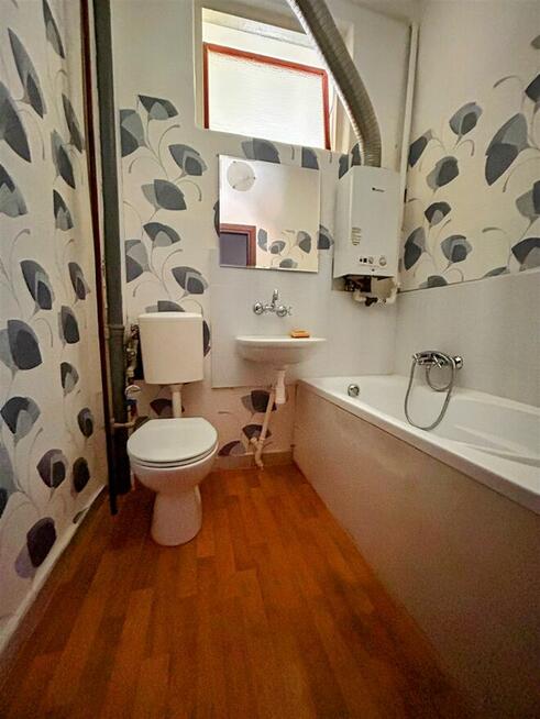 Tychy oś C. Kawalerka z Balkonem