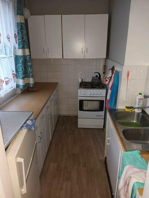 Sprzedam mieszkanie 37,8m2 plus 2,62m2 komórka 2.p Gdynia ul