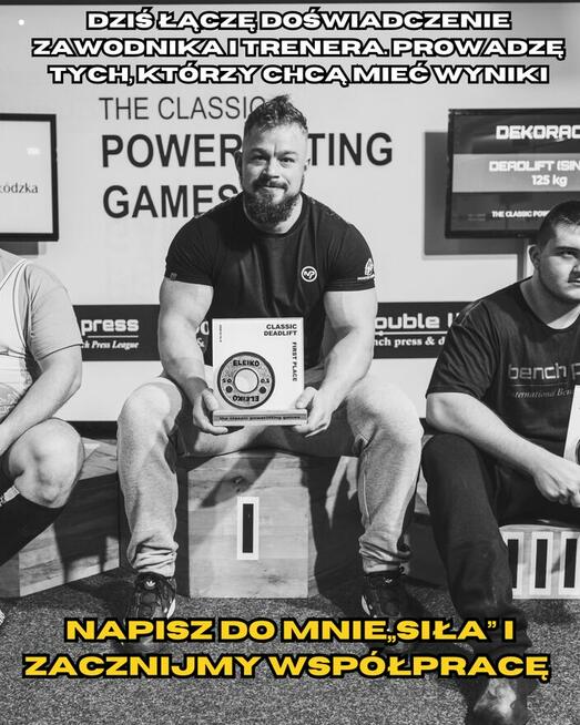 Trener trójboju siłowego
