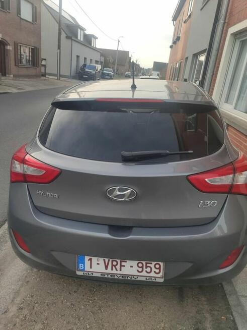 Hyundai i30 2014, 147 km,wersji MOVE