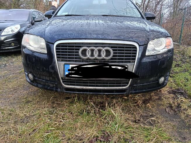 Audi A4B6 bez silnika SPRZEDAM!