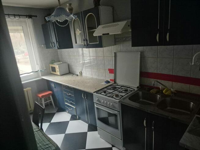 Wynjmę mieszkanie 3 pokojowe