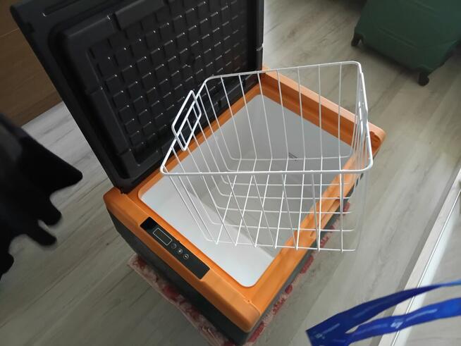 Lodówka kompresorowa turystyczna 50 litrów 12 / 230 volt kom