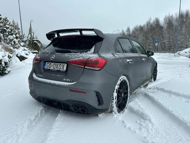 Wypożyczalnia LexCars samochodów sportowych i luksusowych