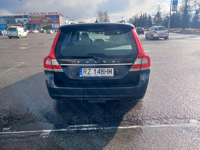 Volvo v70 2014