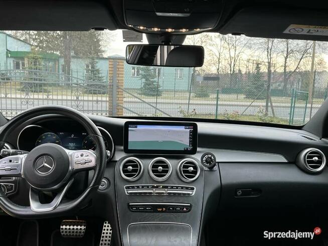Mercedes-Benz Klasa C W205 AMG Aut. 9G-TRONIC po liftingu