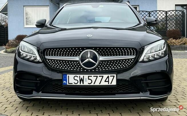 Mercedes-Benz Klasa C W205 AMG Aut. 9G-TRONIC po liftingu