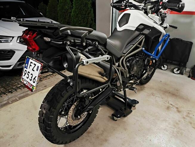Motocykl Triumph Tiger 800 XCA kufry gmole