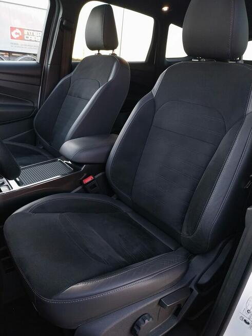 FORD KUGA ST-Line 4x4 * Benzyna 182KM * Automat * Zadbana