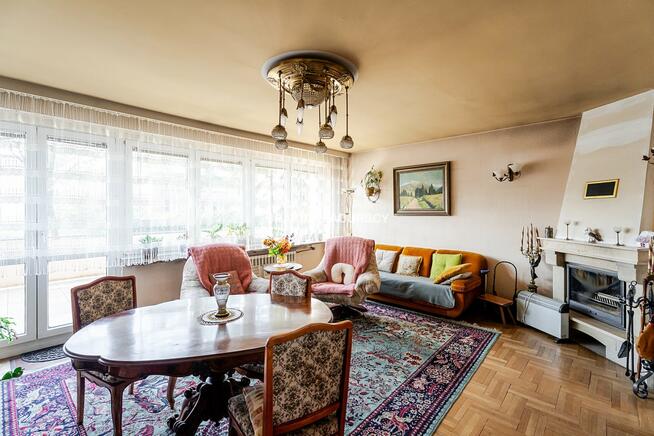 Dom Kraków Dębniki, Dębniki Stare, Szwedzka