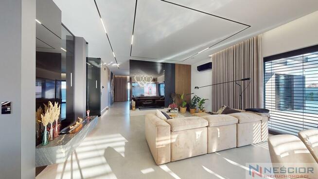 Luksusowy Dom 231 m2 -spełnienie Twoich marzeń