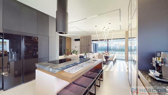 Luksusowy Dom 231 m2 -spełnienie Twoich marzeń