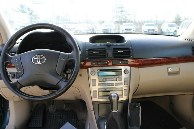 Toyota Avensis 2.0 D4D SOL 9 900 PLN Salon Polska
